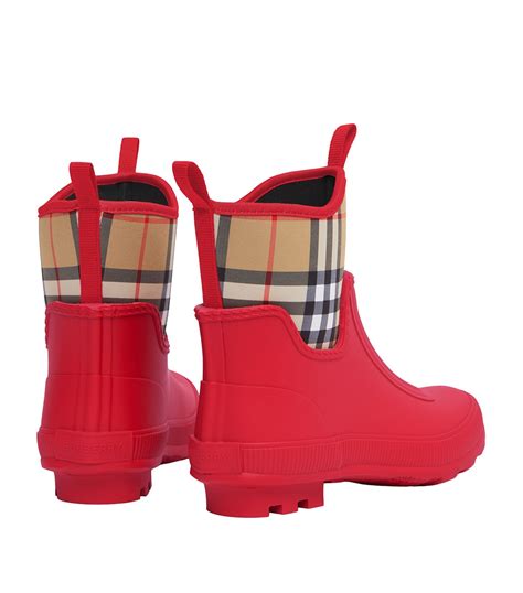 burberry kods|Burberry boots for kids.